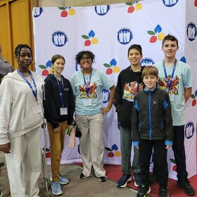 Nous avons accueilli nos futurs Phénix de 6e année, vécu un stage identitaire, et participé à de super ateliers de balado et d’improvisation